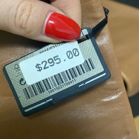 Massimo Dutti - Brown leather knee high boot! - Picture 5 of 5